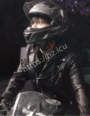 姜暮头盔世界黑了